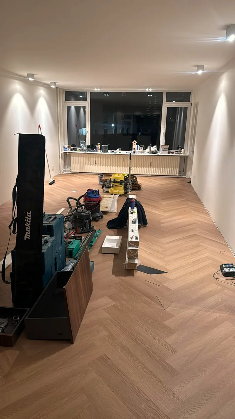 Visgraat PVC-vloer, SDBouw Amsterdam
